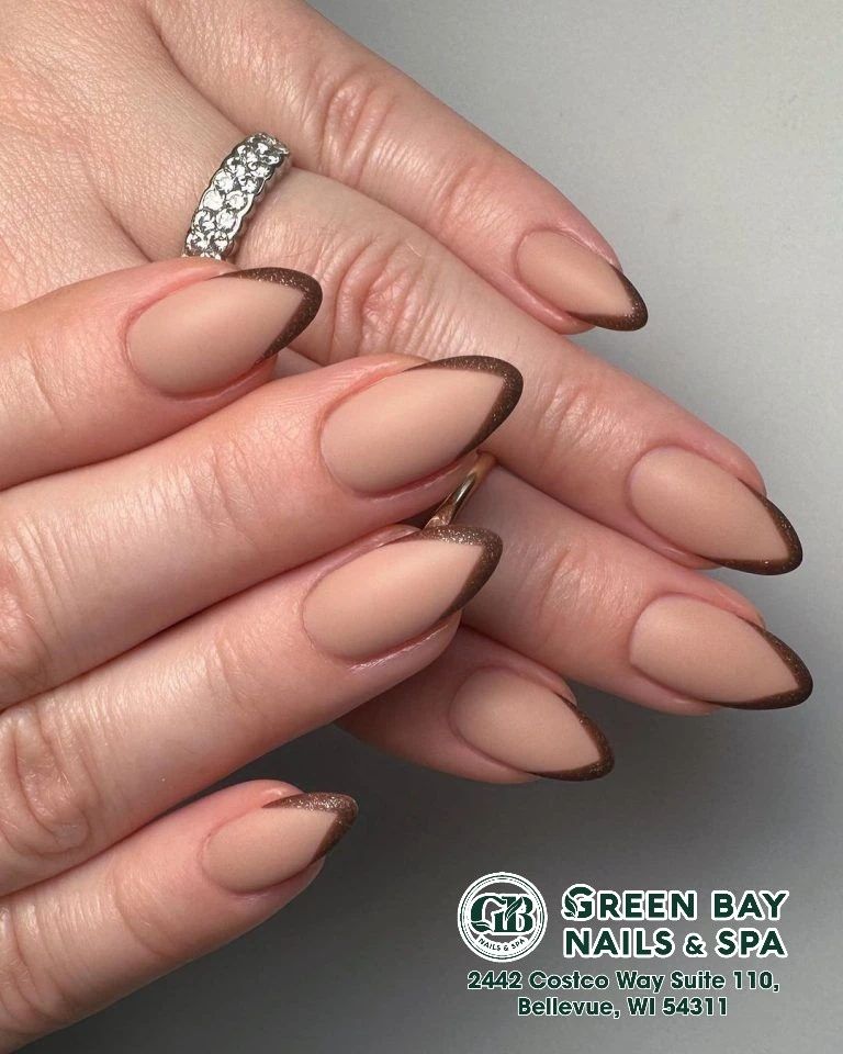 GREEN BAY NAILS & SPA